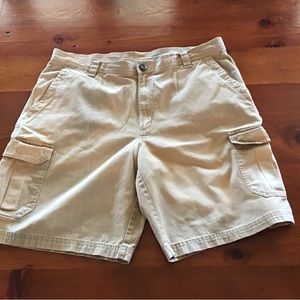 Columbia Khaki Cargo Shorts Mens Sz 38